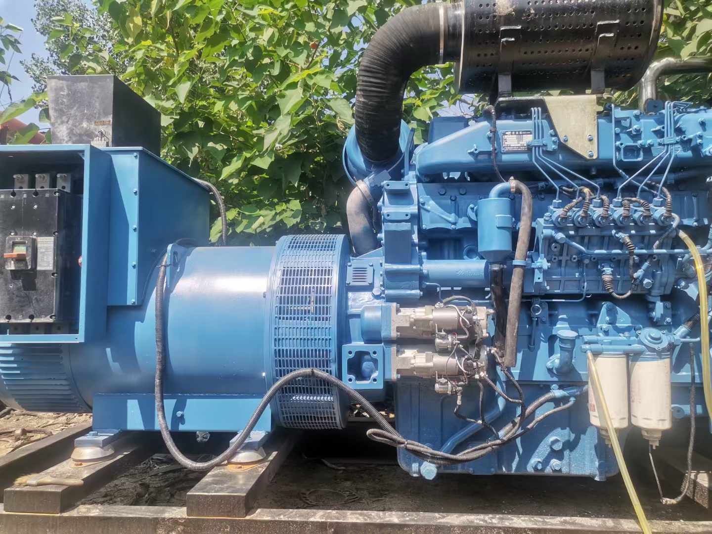 积石山详细说明降低 800kW 柴油发电机输出电流波动的方法